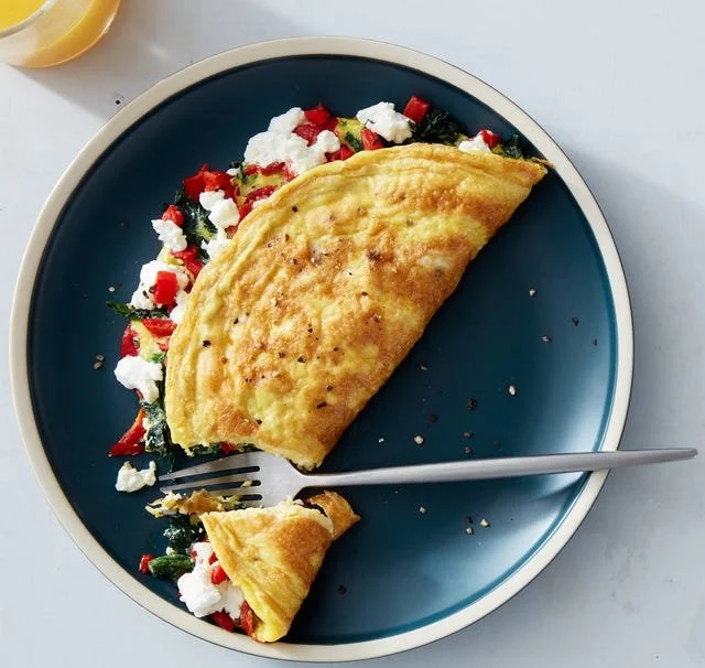 Air Fryer Spinach, Roasted Red Pepper, and Goat Cheese Omelet