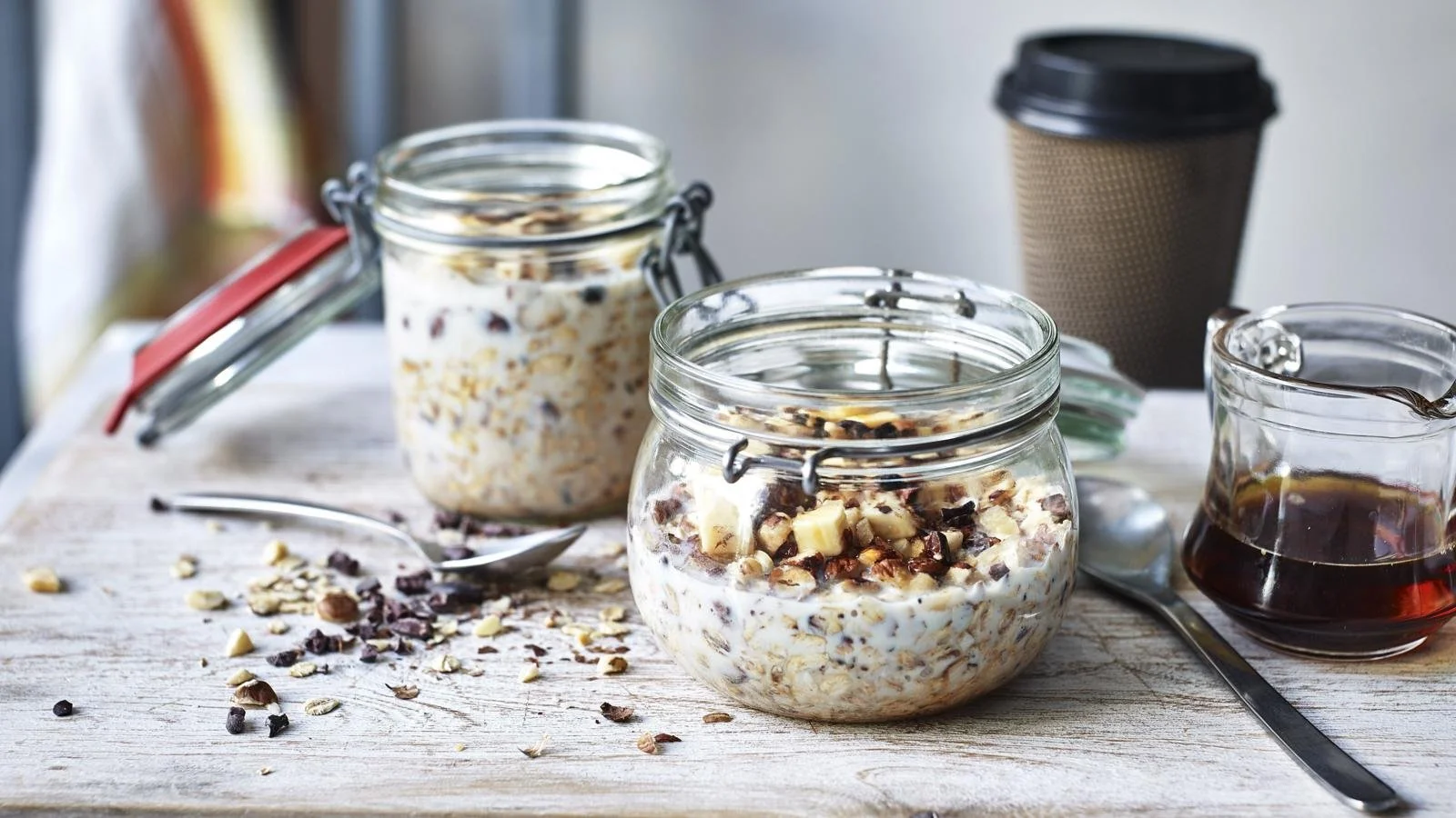 Delicious Banana Cocoa Crunch Overnight Oats in a bowl with toppings