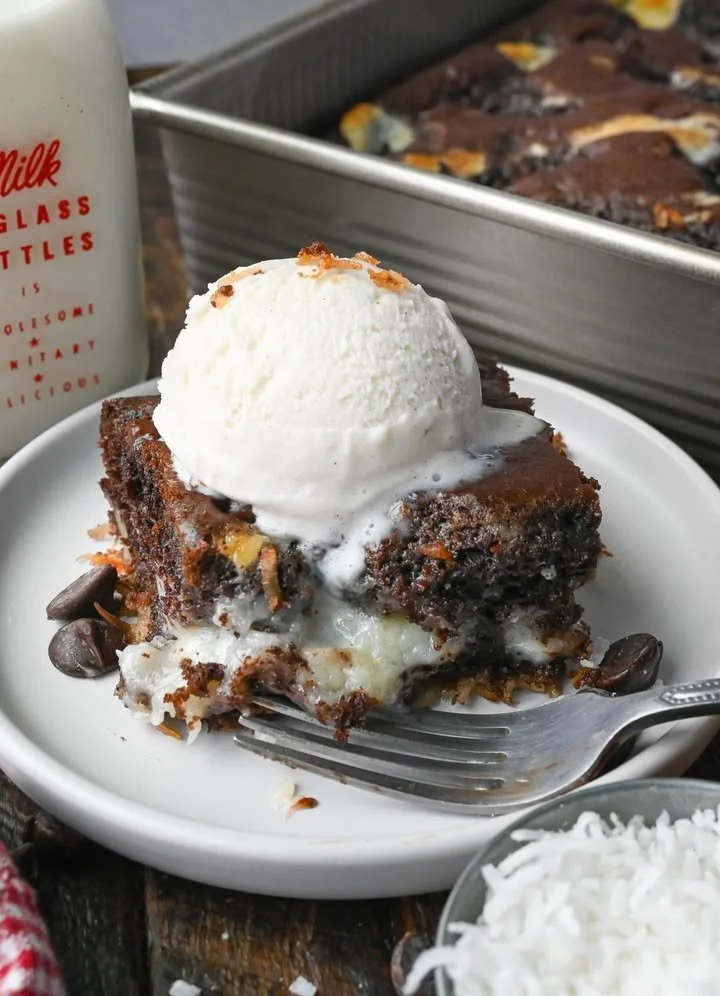 Chocolate Earthquake Cake