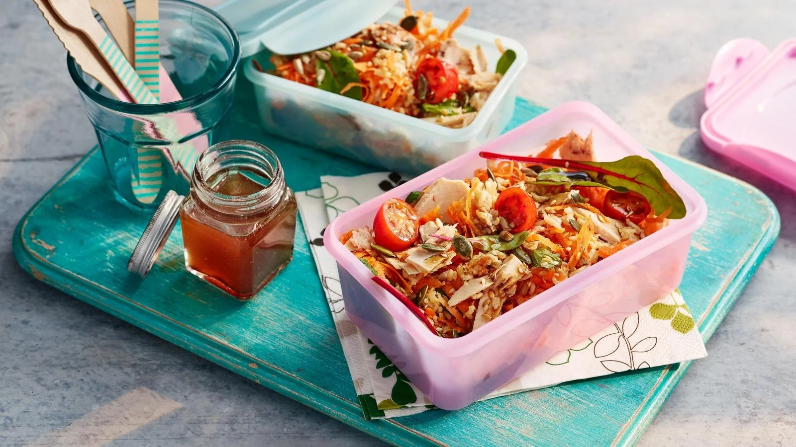 Easy Tuna Salad Pot recipe featuring fresh ingredients and a visual guide.