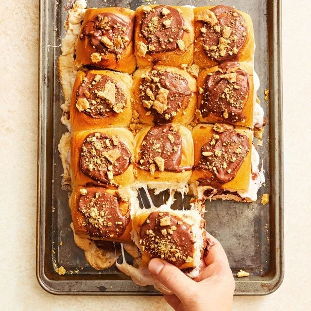 Delicious Pull-Apart S'mores Sliders with gooey chocolate and marshmallows