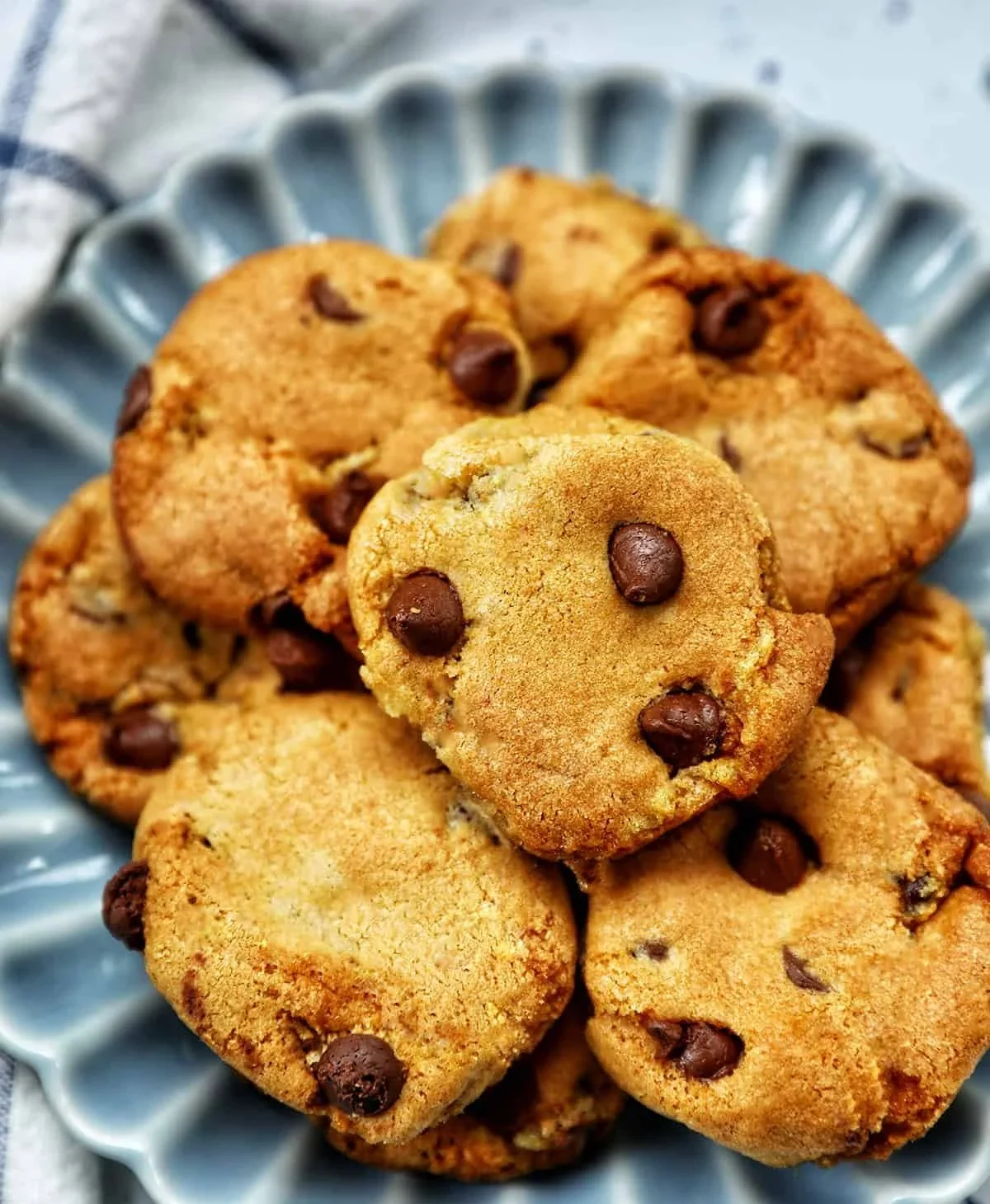 Delicious air fryer cookies baked to perfection