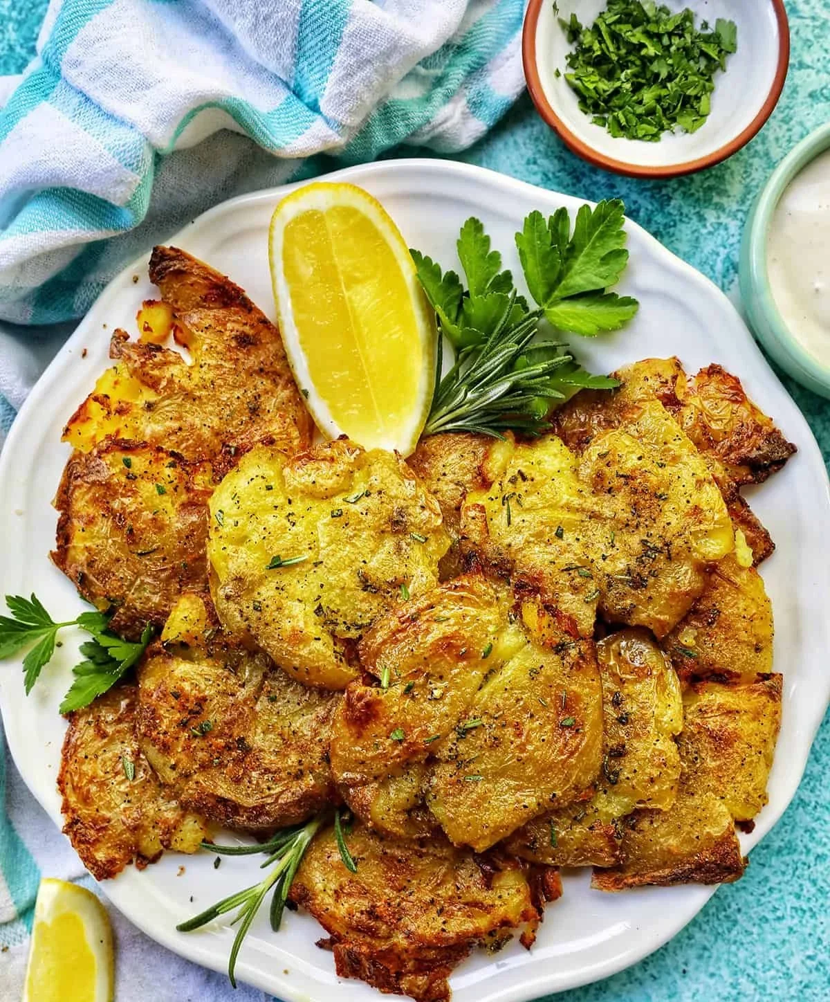 Delicious air fryer smashed potatoes served on a plate