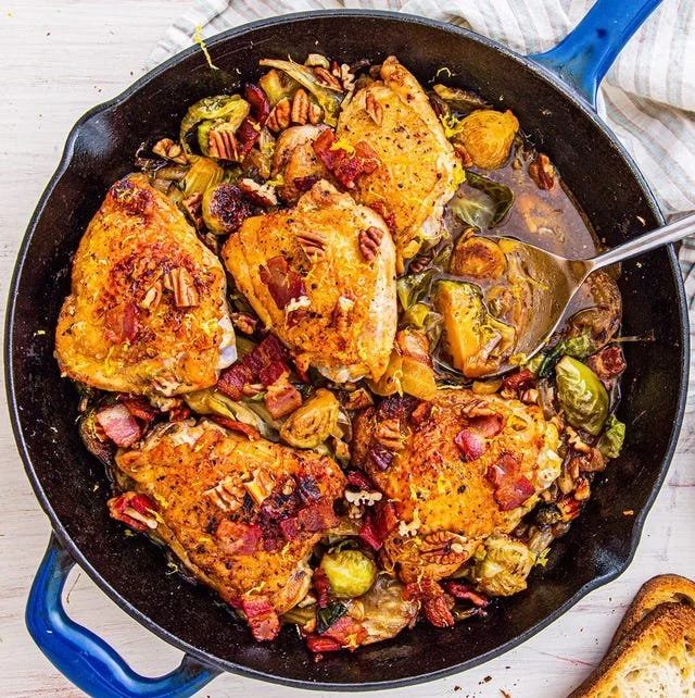 Bacon Harvest Chicken Skillet with fresh vegetables and crispy bacon