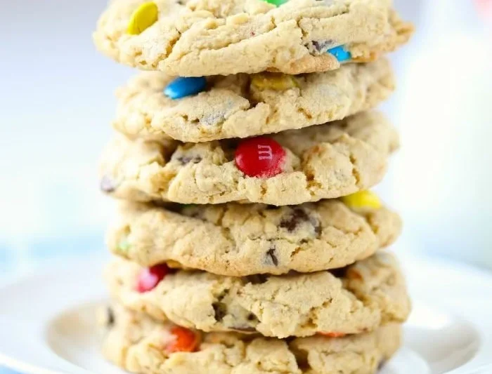 CHEWY M&M COOKIES