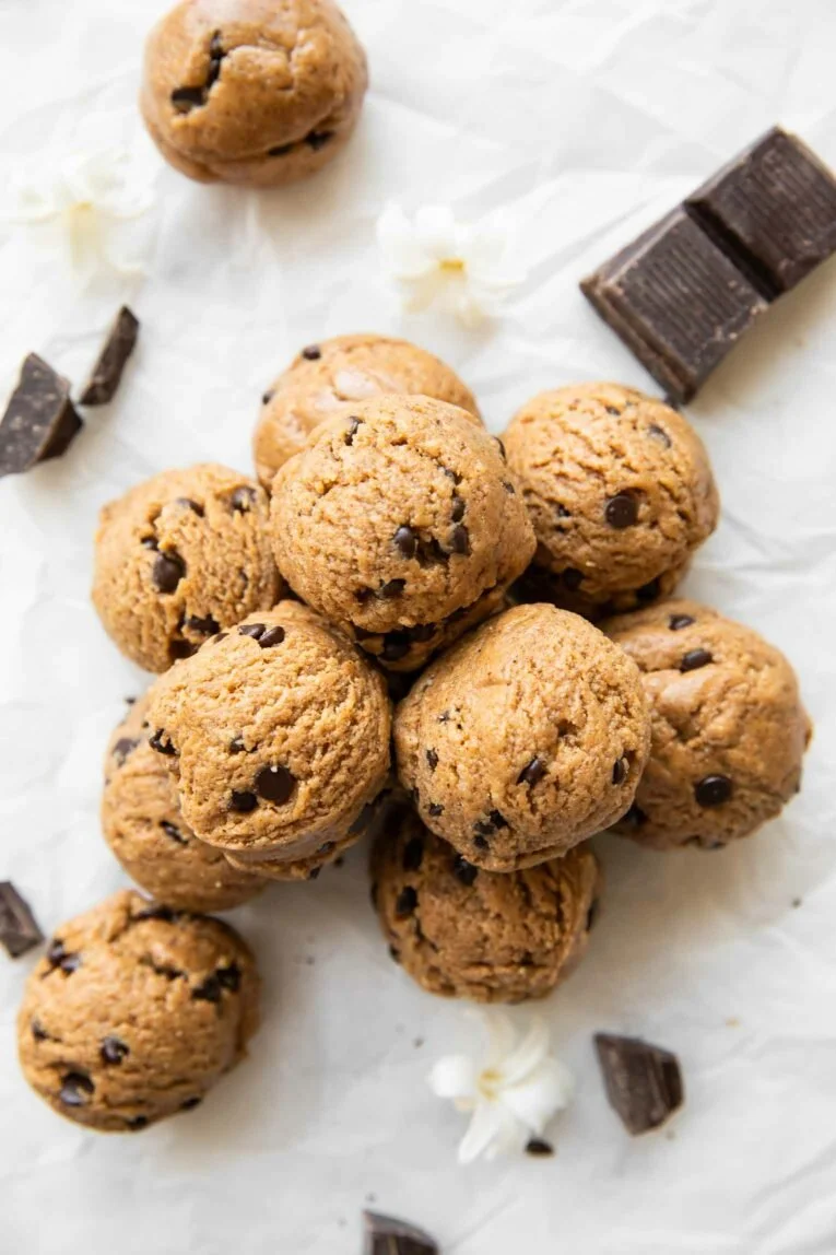 Chocolate Chip Cookie Dough Energy Bites on a plate ready to eat.