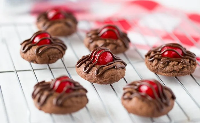 Chocolate Covered Cherry Cookies