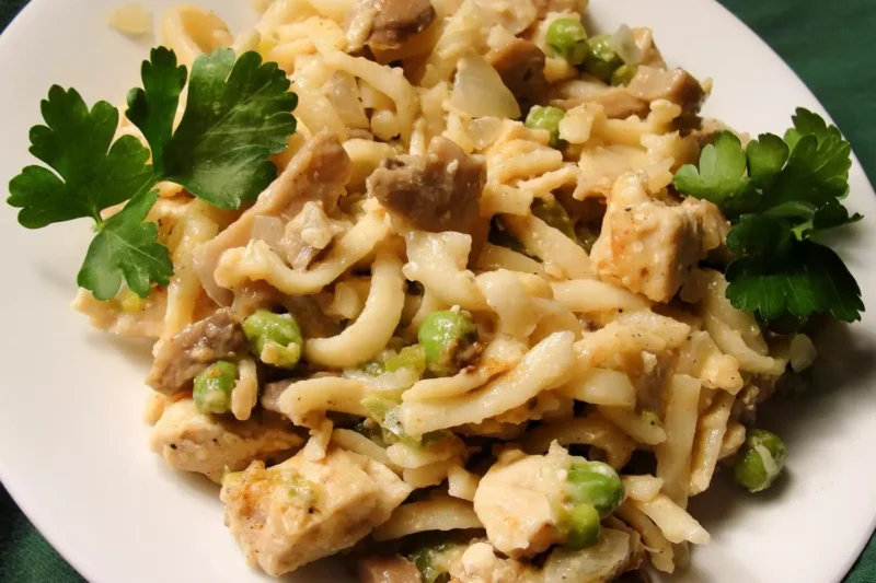 Creamy Chicken or Turkey Tetrazzini Deluxe