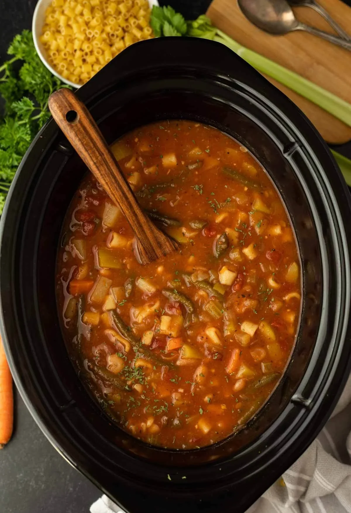 Delicious Crock Pot minestrone soup filled with fresh vegetables and pasta
