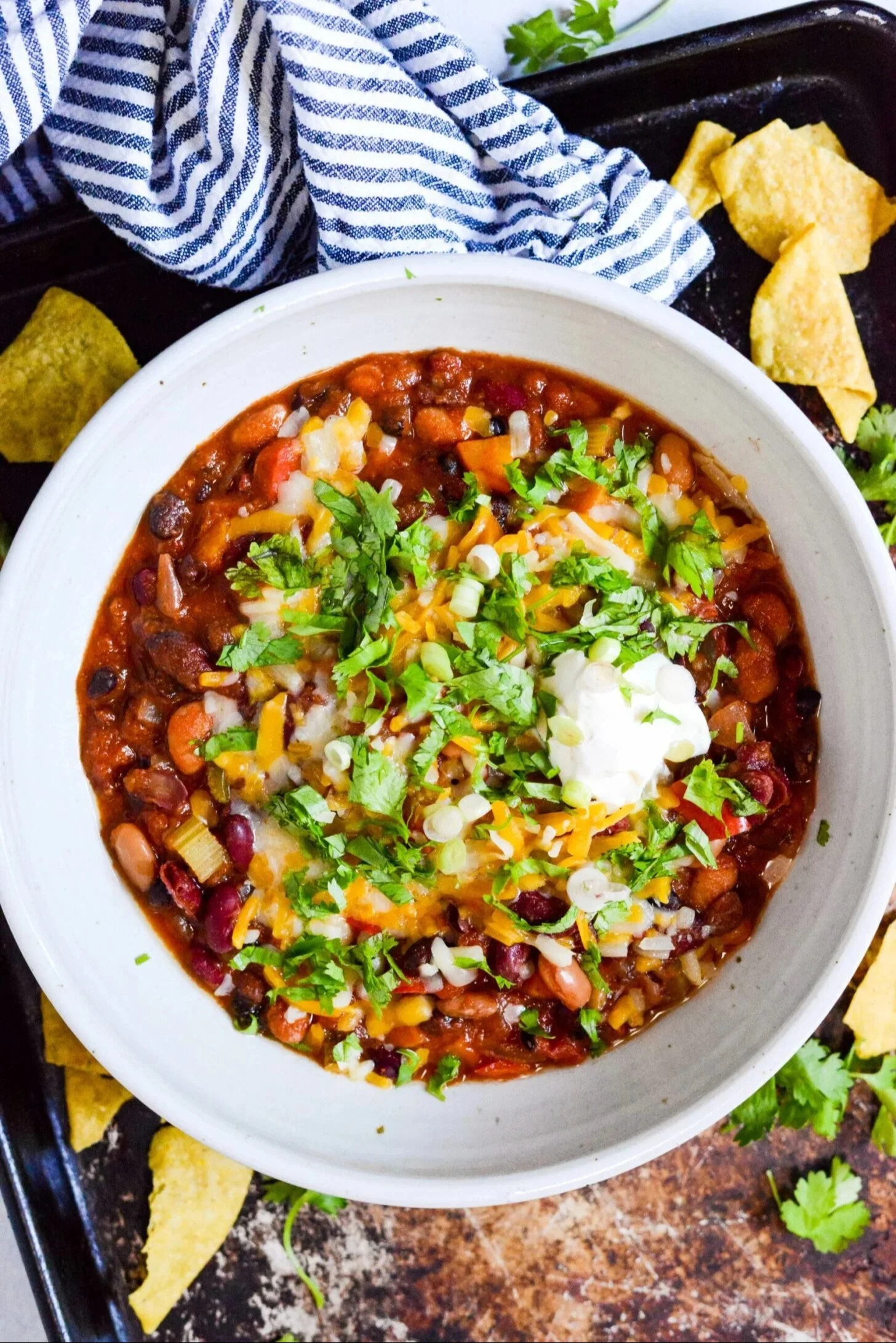 Crockpot Vegetarian Chili served in a bowl with fresh toppings