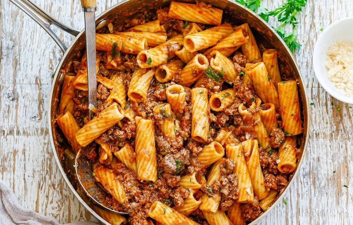 Delicious ground beef pasta served in rich tomato sauce