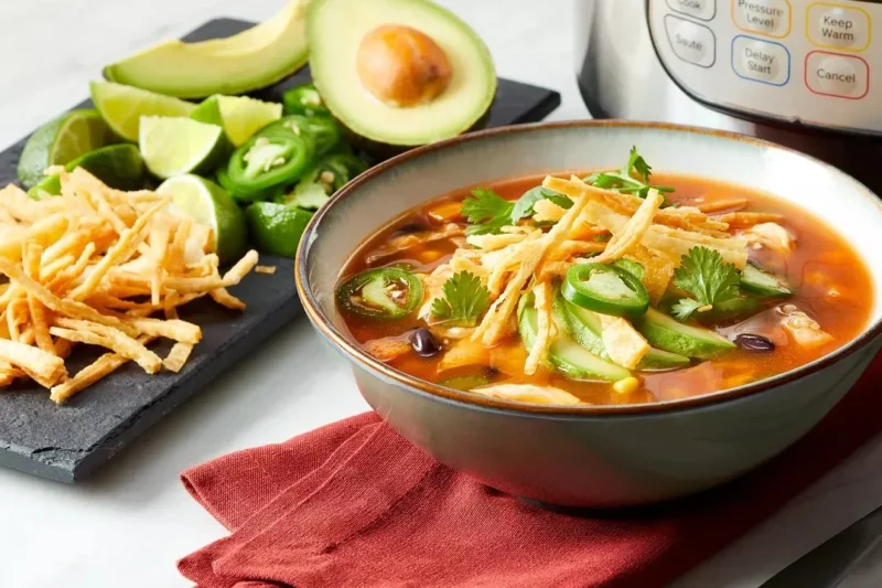 Instant Pot Chicken Tortilla Soup