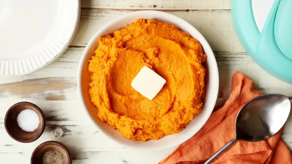 Delicious Instant Pot Honey Butter Sweet Potatoes served in a bowl