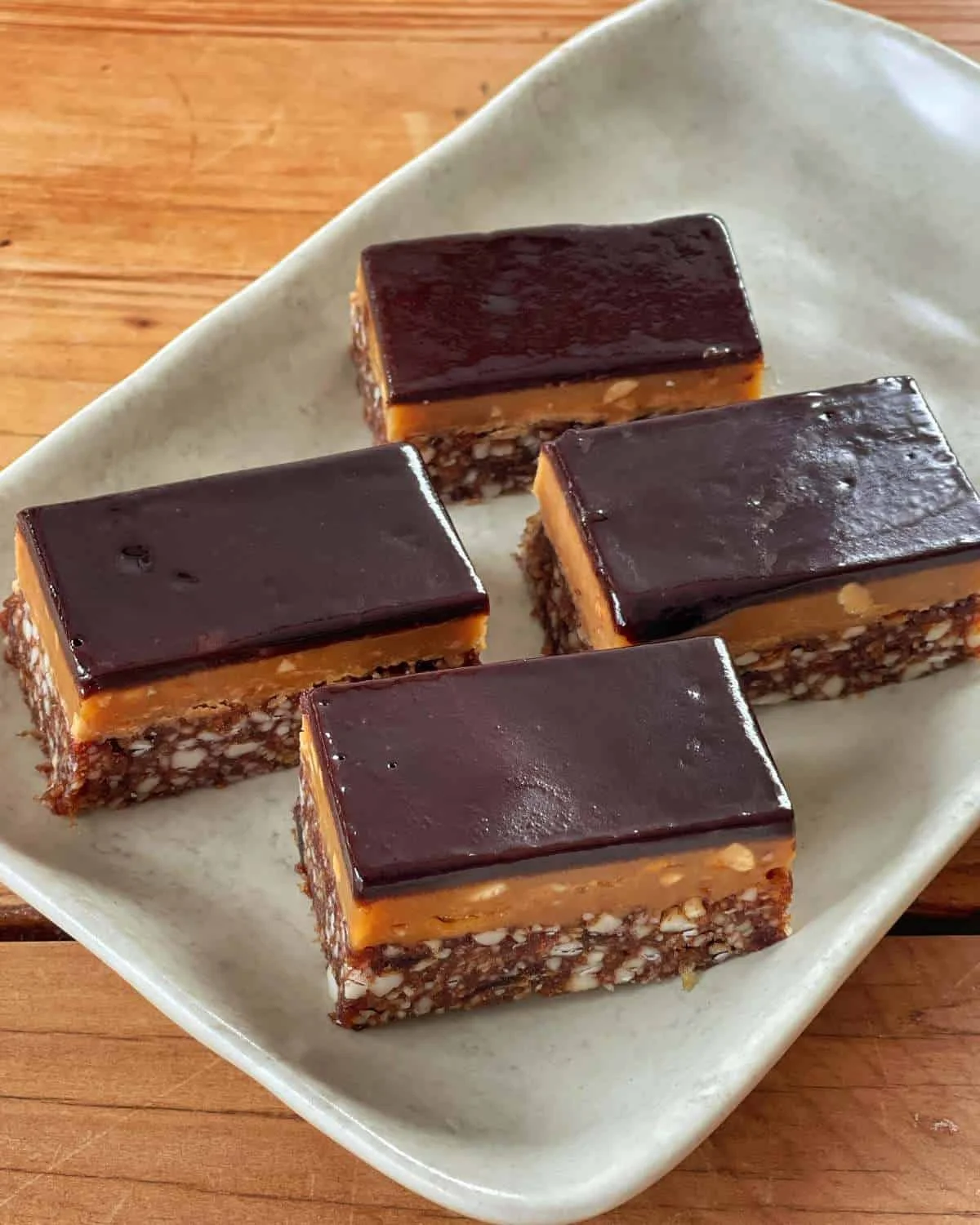 Raw Chocolate Peanut Slice