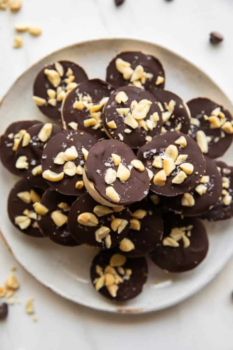 Snickers Protein Bites - delicious protein-packed snack for fitness enthusiasts