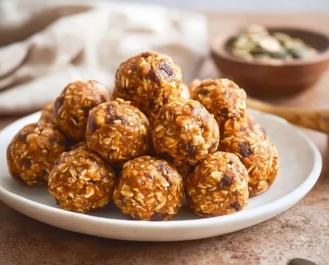 No Bake Pumpkin Oat Energy Balls